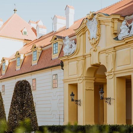 Zamecky Hotel Anton Florian Вальтице Экстерьер фото