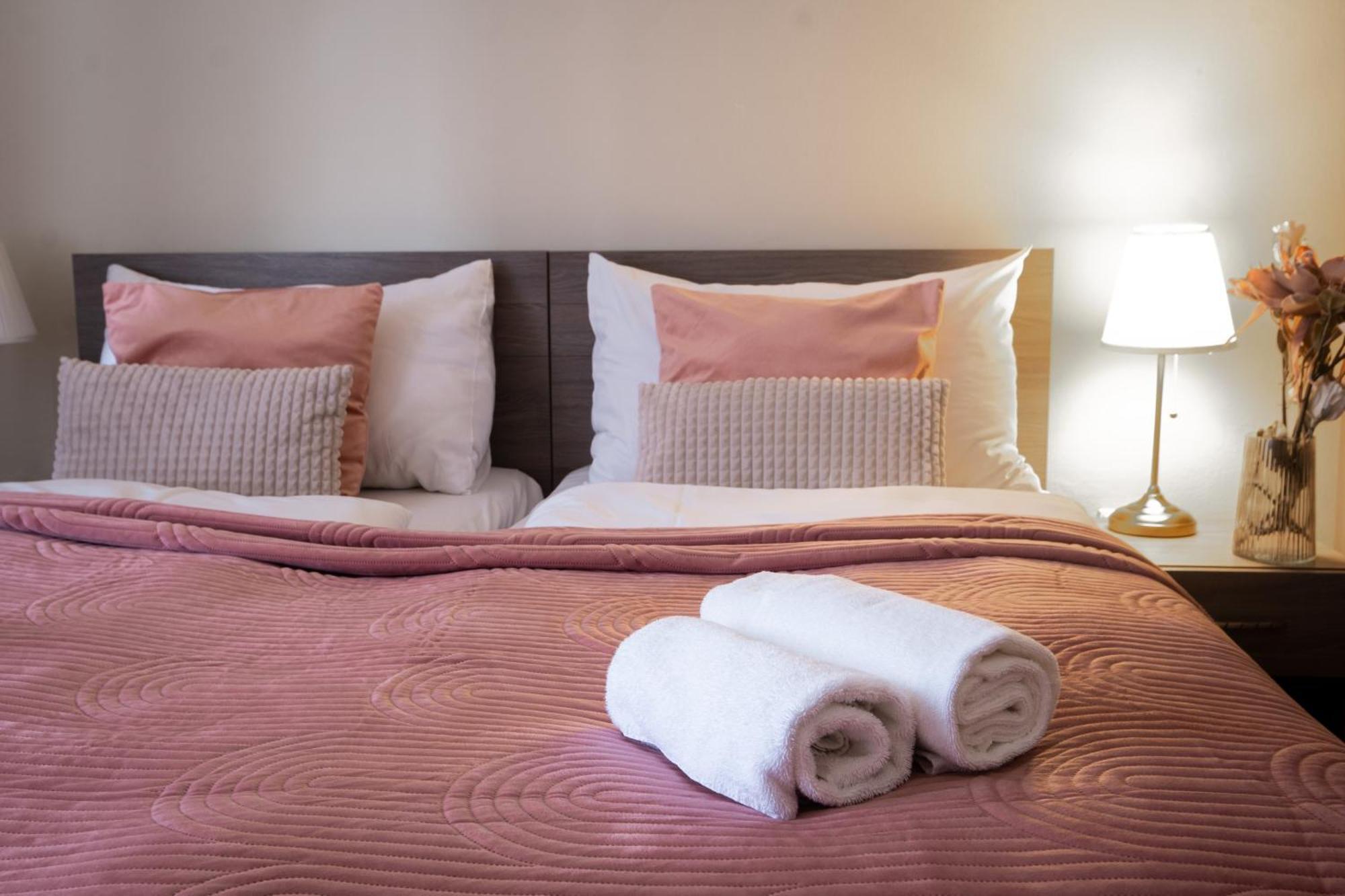 Zamecky Hotel Anton Florian Вальтице Экстерьер фото